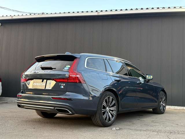ボルボ Ｖ６０ Ｔ５　インスクリプション R1年 (関東) 99