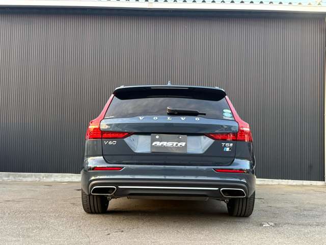 ボルボ Ｖ６０ Ｔ５　インスクリプション R1年 (関東) 99