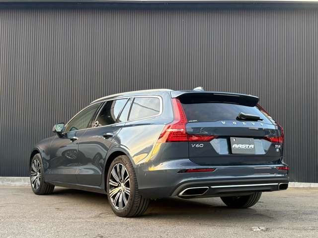 ボルボ Ｖ６０ Ｔ５　インスクリプション R1年 (関東) 99
