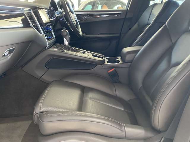 ポルシェ マカン Ｓ ＰＤＫ ４ＷＤ H28年 (関東) 99