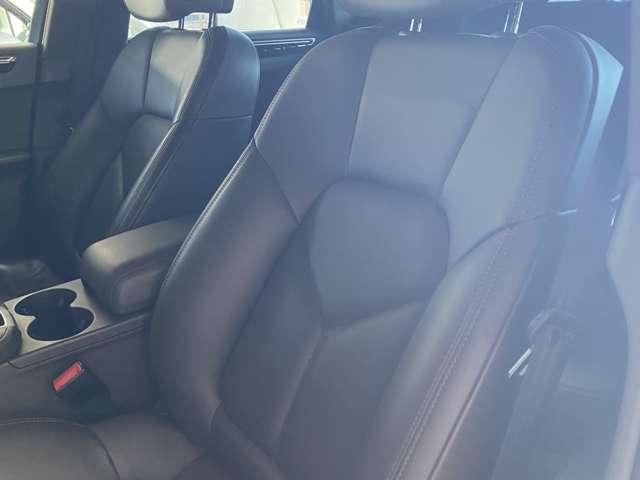 ポルシェ マカン Ｓ ＰＤＫ ４ＷＤ H28年 (関東) 99