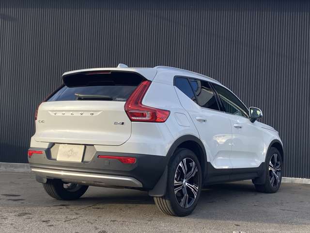 ボルボ ＸＣ４０ Ｂ４ ＡＷＤ インスクリプション ４ＷＤ R3年 (関東) 99