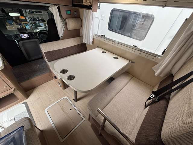 トヨタ カムロード バンテック H30年 (関東) 99