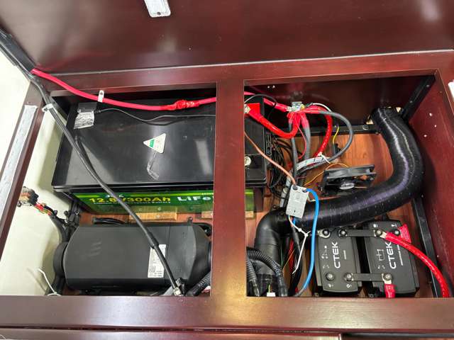 トヨタ カムロード ナッツＲＶ H27年 (関東) 99