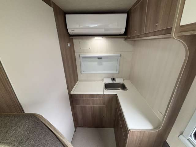 トヨタ カムロード キャンパー厚木 R4年 (関東) 99
