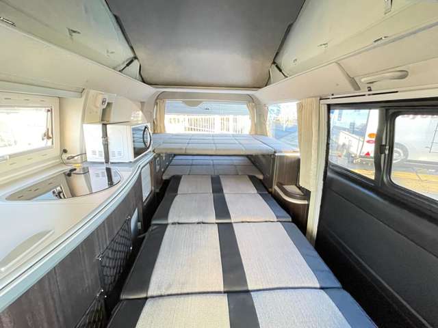 トヨタ ハイエースバン ホワイトハウス R2年 (関東) 99