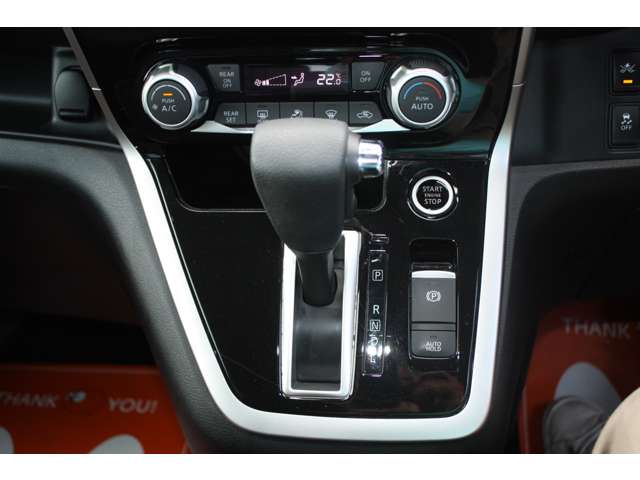 日産 セレナ ２．０ ハイウェイスター Ｖセレクション H29年 (関東) 99