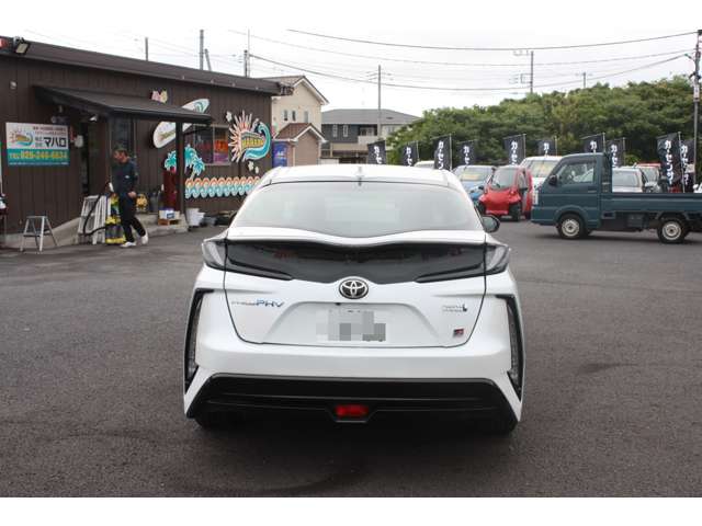 トヨタ プリウスＰＨＶ １．８ Ｓ ＧＲ スポーツ R4年 (関東) 99