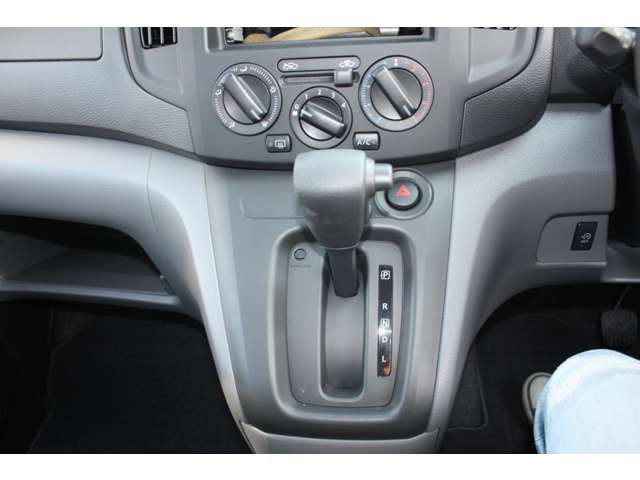 日産 ＮＶ２００バネットバン １．６ ＤＸ R3年 (関東) 99