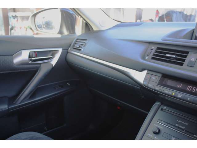 レクサス ＣＴ２００ｈ ２００Ｈ H29年 (関東) 99
