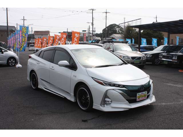 トヨタ プリウスＰＨＶ １．８ Ａ ユーティリティ プラス H30年 (関東) 99