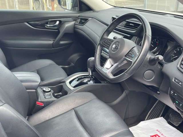 日産 エクストレイル ２．０ ２０ＸＩ ２列車 ４ＷＤ H30年 (関東) 99