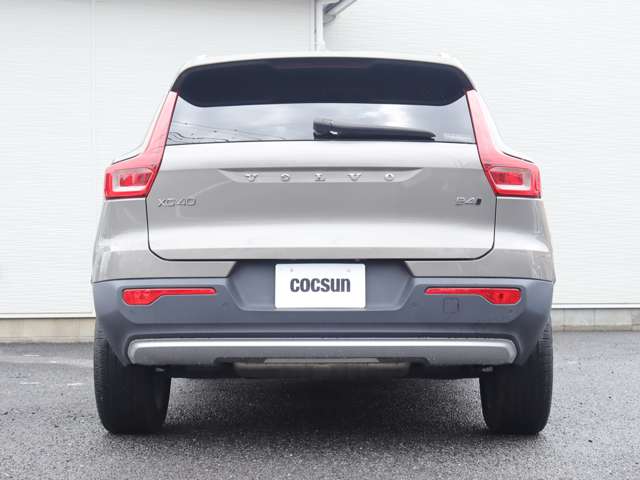 ボルボ ＸＣ４０ Ｂ４ ＡＷＤ インスクリプション ４ＷＤ R3年 (関東) 99