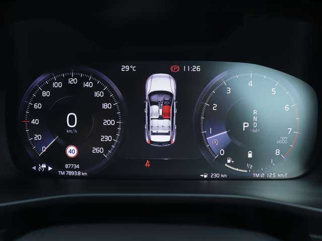 ボルボ ＸＣ４０ Ｂ４ ＡＷＤ インスクリプション ４ＷＤ R3年 (関東) 99