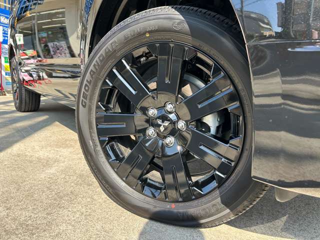 三菱 デリカ　Ｄ：５ ２．２ シャモニー 電動サイドステップ非装着車 ディーゼルターボ ４ＷＤ R7年 (関東) 99