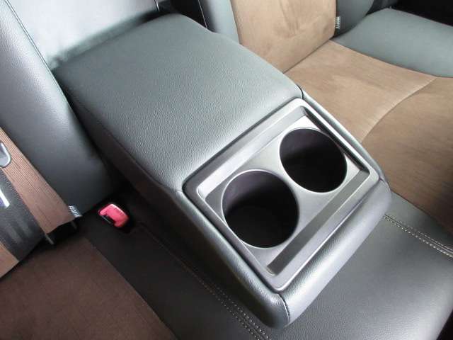 トヨタ プリウス １．８ Ｇ ツーリングセレクション H24年 (関東) 99