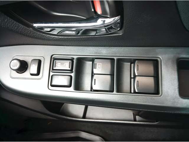 スバル インプレッサＸＶ ２．０Ｉ－Ｌ アイサイト ４ＷＤ H25年 (関東) 99