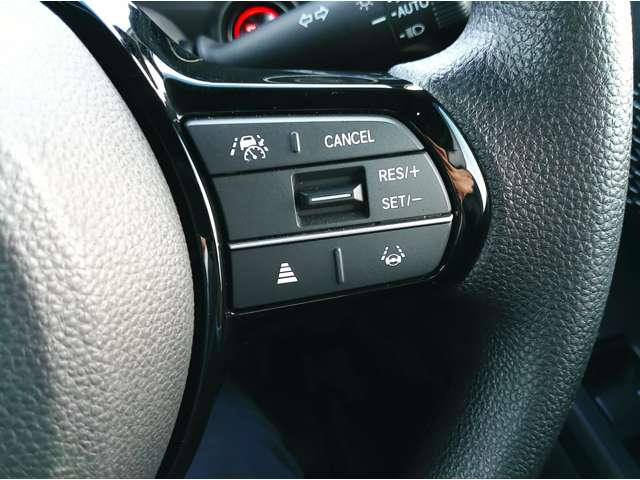 ホンダ Ｎ　ＢＯＸ カスタム ６６０ R6年 (関東) 99