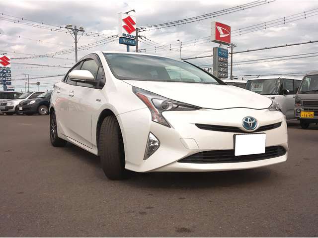 トヨタ プリウス １．８ Ｓ H28年 (関東) 99