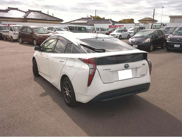 トヨタ プリウス １．８ Ｓ H28年 (関東) 99