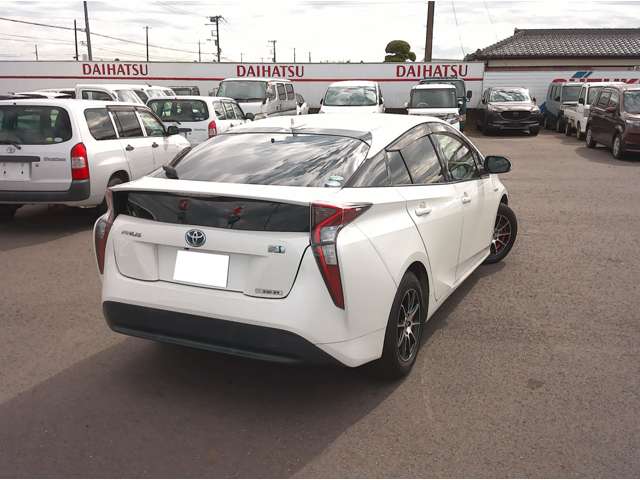 トヨタ プリウス １．８ Ｓ H28年 (関東) 99