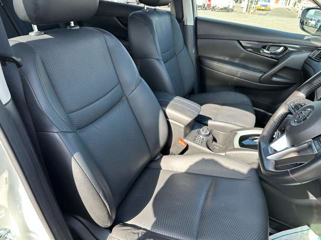 日産 エクストレイル ２．０ ２０ＸＩ ２列車 ４ＷＤ H30年 (関東) 99