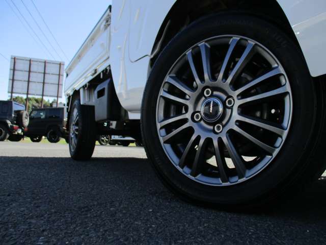 ダイハツ ハイゼットトラック ６６０ ジャンボ エクストラ ３方開 ４ＷＤ R4年 (関東) 99