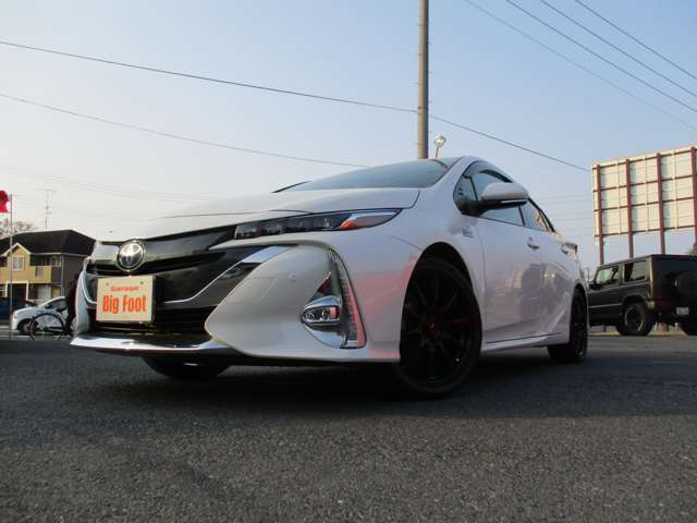 トヨタ プリウスＰＨＶ １．８ Ｓ ナビパッケージ H29年 (関東) 99