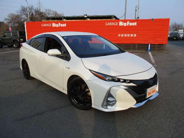 トヨタ プリウスＰＨＶ １．８ Ｓ ナビパッケージ H29年 (関東) 99