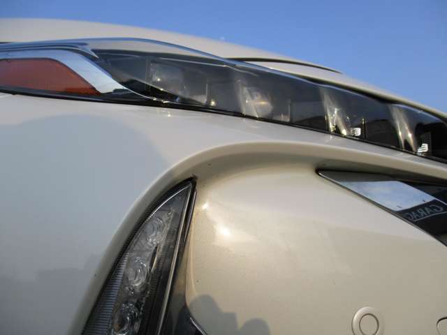 トヨタ プリウスＰＨＶ １．８ Ｓ ナビパッケージ H29年 (関東) 99