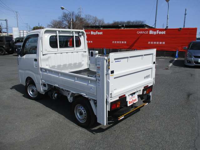 ダイハツ ハイゼットトラック ６６０ 垂直式テールリフト ３方開 R7年 (関東) 99