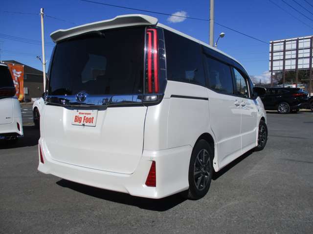 トヨタ ノア ２．０ ＳＩ H29年 (関東) 99