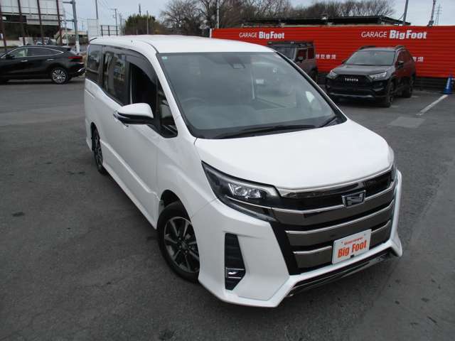 トヨタ ノア ２．０ ＳＩ ＷＸＢ H30年 (関東) 99