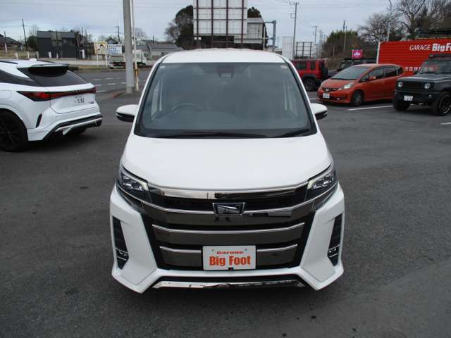 トヨタ ノア ２．０ ＳＩ ＷＸＢ H30年 (関東) 99
