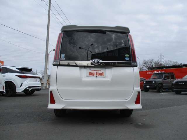 トヨタ ノア ２．０ ＳＩ ＷＸＢ H30年 (関東) 99