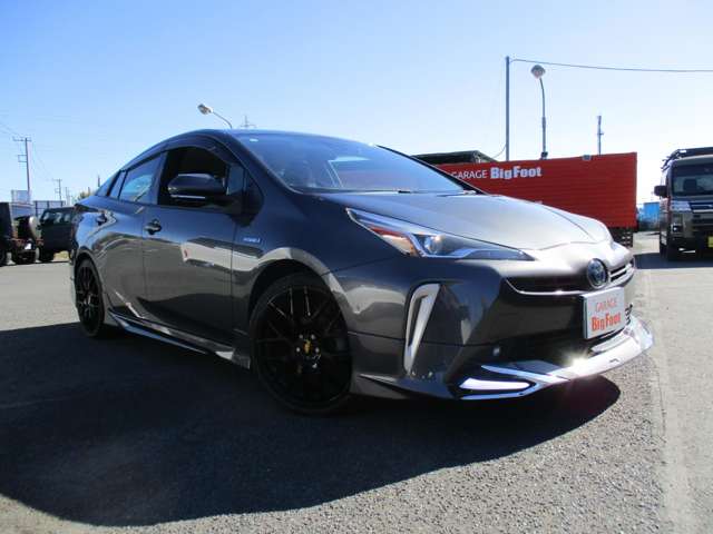 トヨタ プリウス １．８ Ｓ ツーリングセレクション R1年 (関東) 99