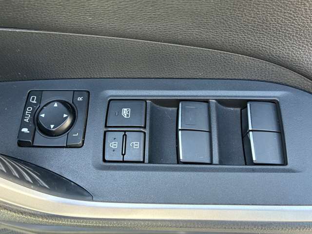 トヨタ ＲＡＶ４ ２．０ Ｇ Ｚパッケージ ４ＷＤ R1年 (九州・沖縄) 99