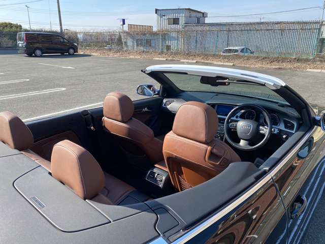 アウディ Ａ５　カブリオレ ３．２ ＦＳＩ クワトロ ４ＷＤ H22年 (九州・沖縄) 99