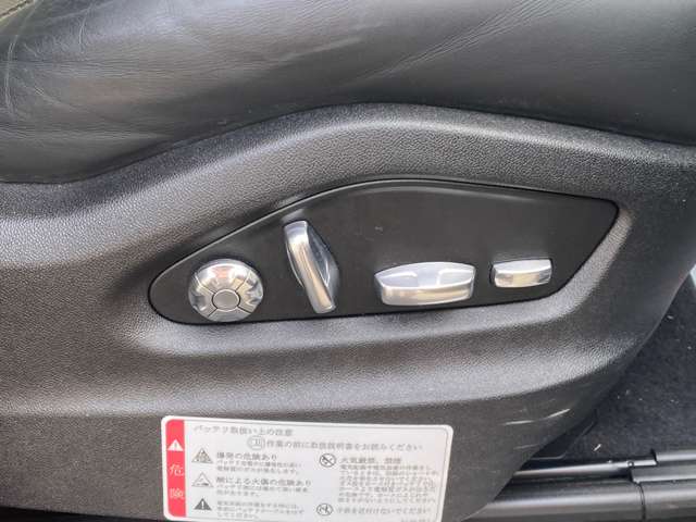 ポルシェ カイエン Ｅ ハイブリッド ティプトロニックＳ ４ＷＤ R2年 (九州・沖縄) 99