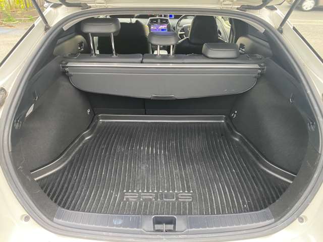 トヨタ プリウス １．８ Ｓ ツーリングセレクション H27年 (九州・沖縄) 99