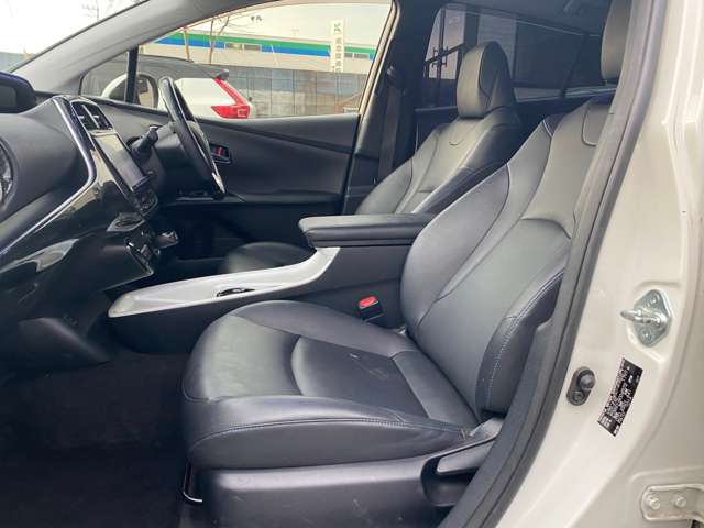 トヨタ プリウス １．８ Ｓ ツーリングセレクション H27年 (九州・沖縄) 99