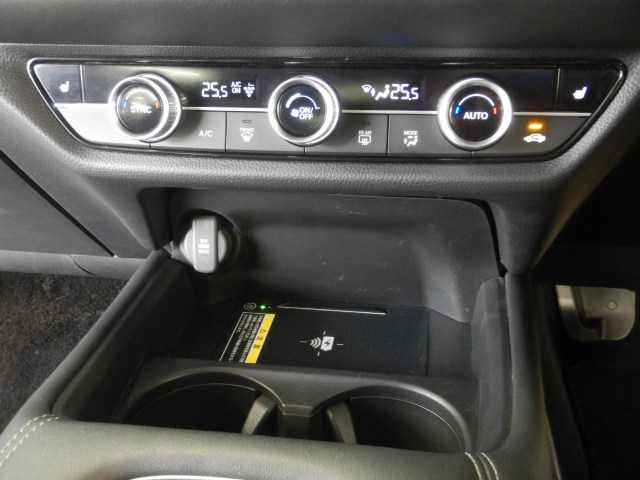 ホンダ ＺＲ－Ｖ ２．０ Ｅ：ＨＥＶ Ｚ R5年 (九州・沖縄) 99