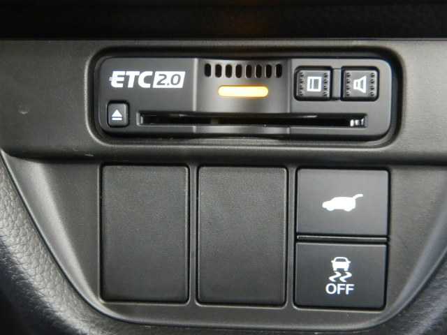 ホンダ ＺＲ－Ｖ ２．０ Ｅ：ＨＥＶ Ｚ R5年 (九州・沖縄) 99