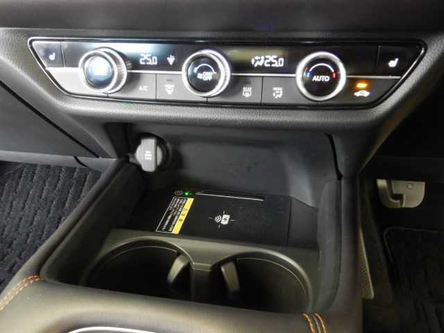 ホンダ ＺＲ－Ｖ ２．０ Ｅ：ＨＥＶ Ｚ R5年 (九州・沖縄) 99