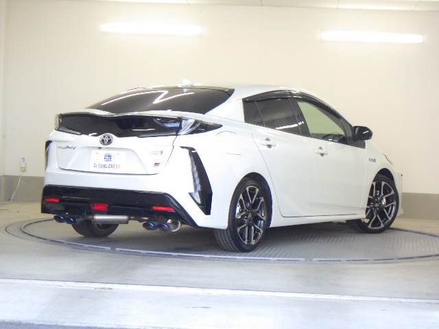 トヨタ プリウスＰＨＶ １．８ Ｓ ＧＲ スポーツ R3年 (九州・沖縄) 99