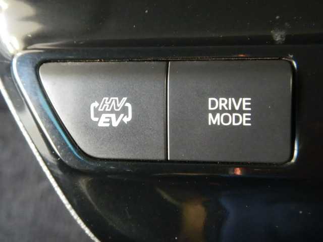 トヨタ プリウスＰＨＶ １．８ Ｓ ＧＲ スポーツ R3年 (九州・沖縄) 99