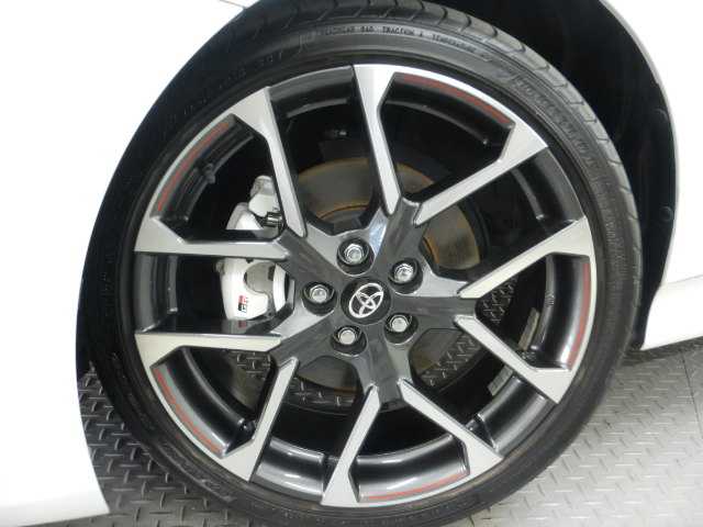 トヨタ プリウスＰＨＶ １．８ Ｓ ＧＲ スポーツ R3年 (九州・沖縄) 99