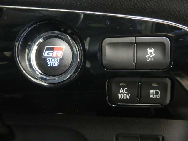 トヨタ プリウスＰＨＶ １．８ Ｓ ＧＲ スポーツ R3年 (九州・沖縄) 99