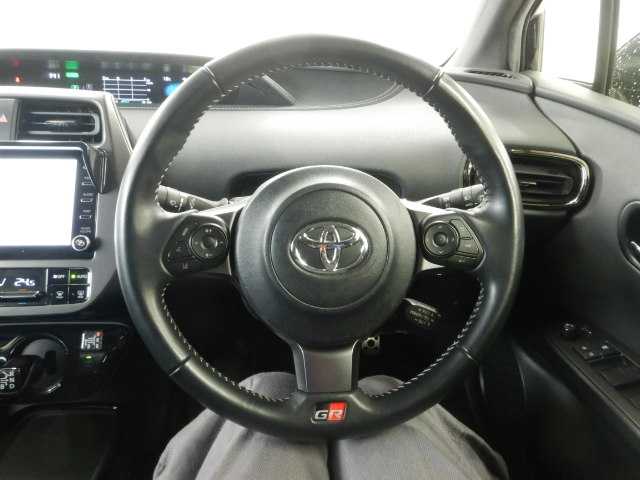 トヨタ プリウスＰＨＶ １．８ Ｓ ＧＲ スポーツ R3年 (九州・沖縄) 99