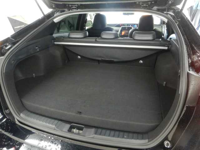 トヨタ プリウスＰＨＶ １．８ Ｓ ＧＲ スポーツ R3年 (九州・沖縄) 99